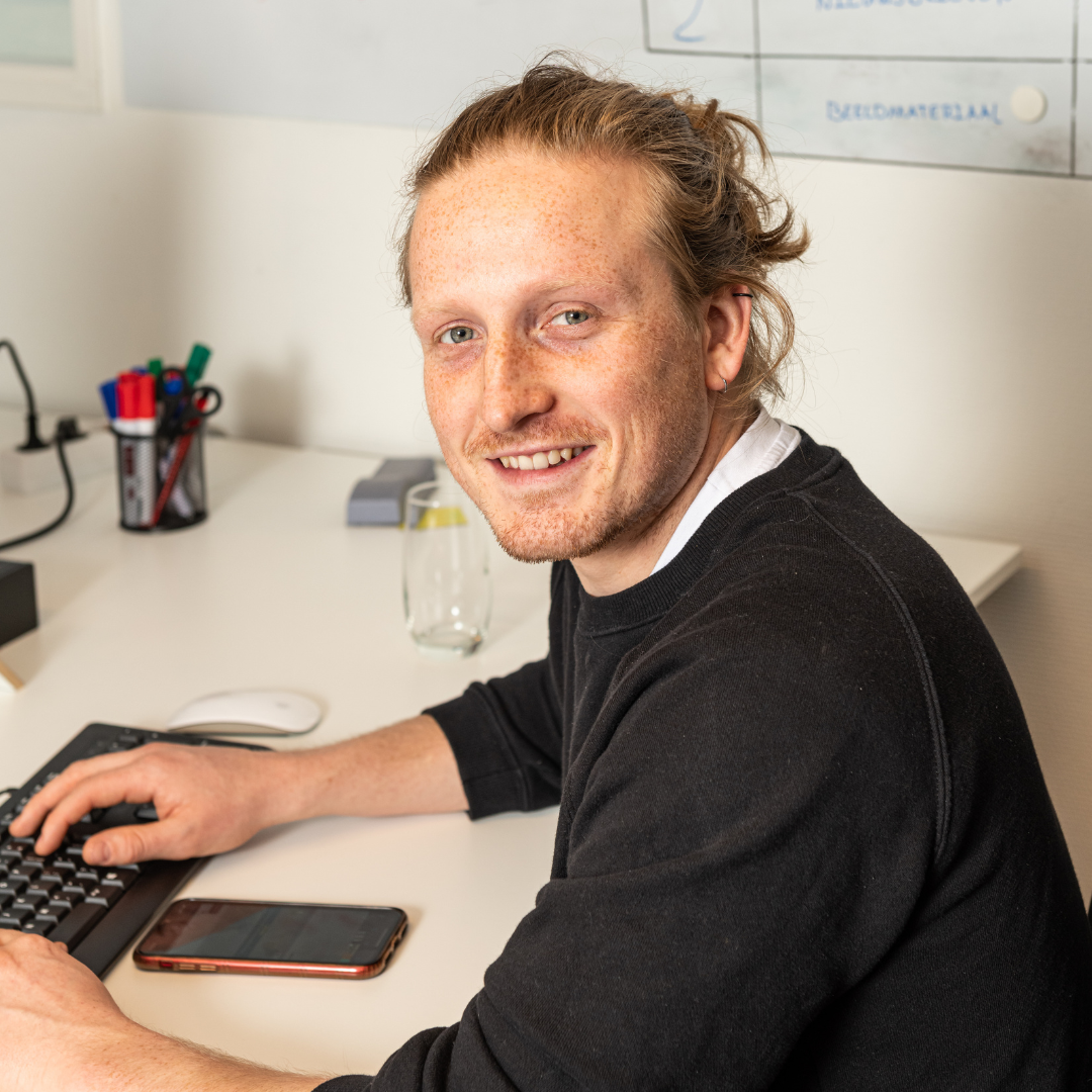Joery aan het werk